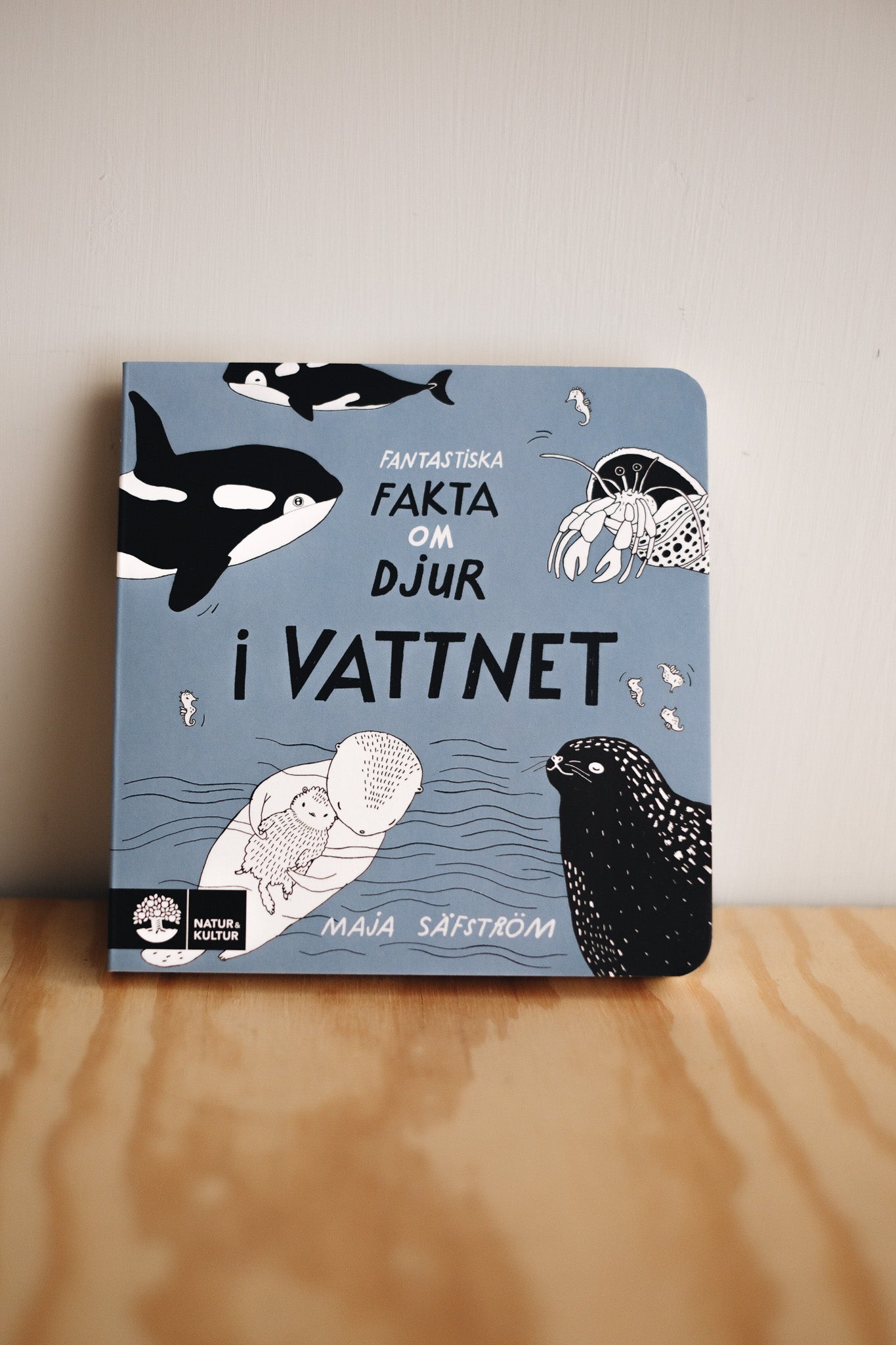 PEKBOK djur i vattnet