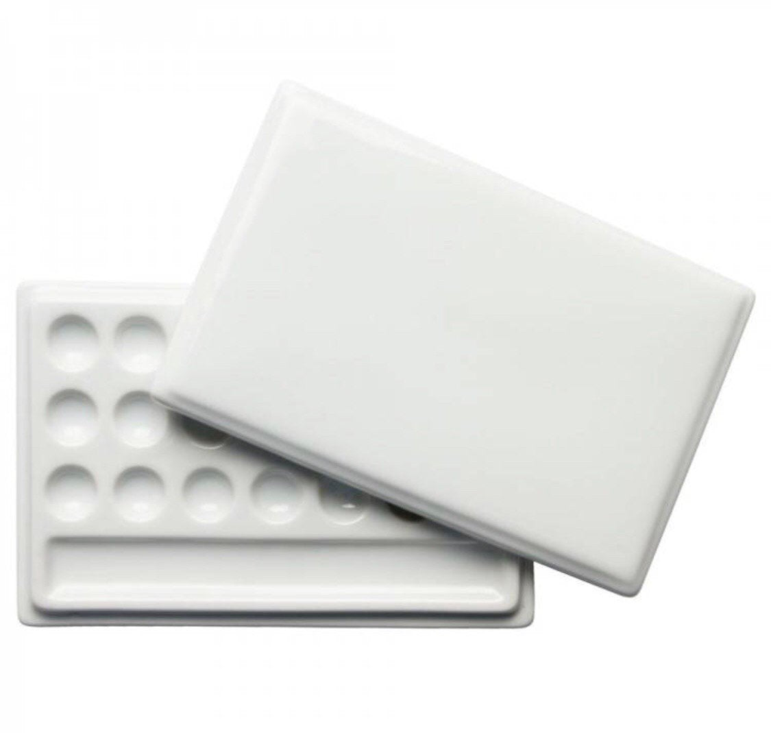 porcelain palette with lid