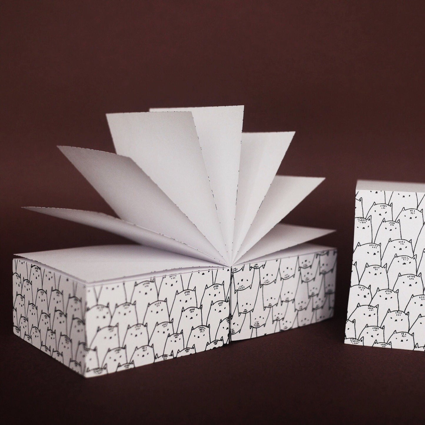 Note cube!! cats