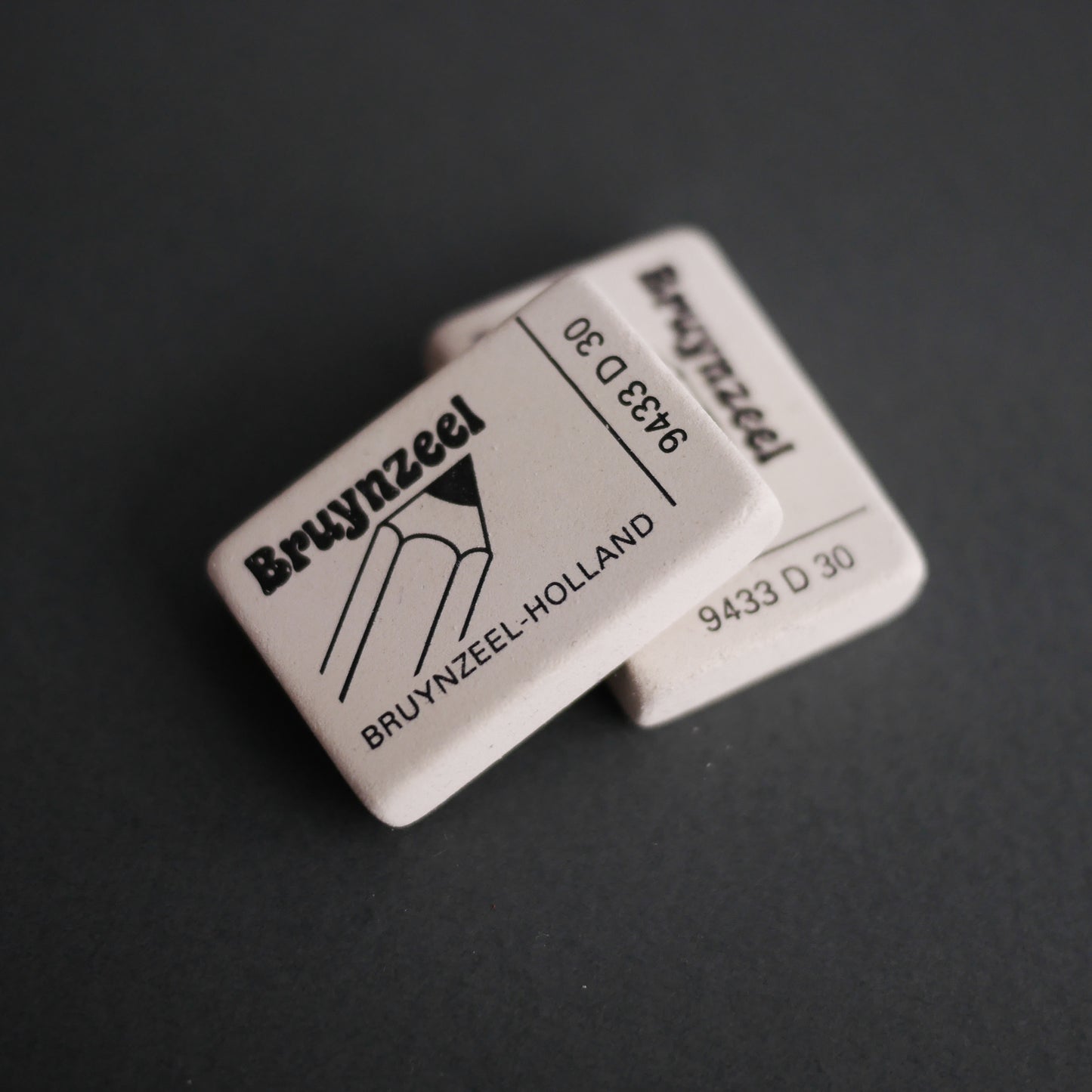 Bruynzeel Eraser Natural Rubber pack of 2